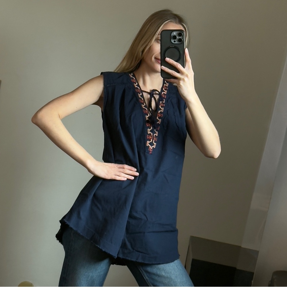 Free People sleeveless tunic top, size:XS (for me oversize)
